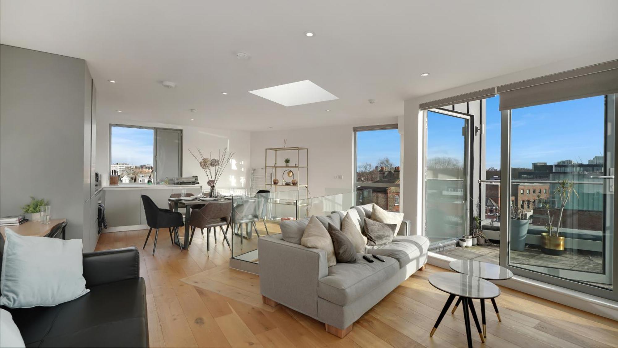 Modern And Spacious Penthouse Apartment In Putney With Free Parking Londra Dış mekan fotoğraf